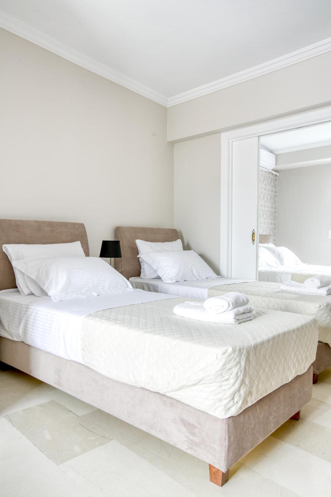 Avgi - Premium Acropolis View - Family Bedroom Atény Exteriér fotografie